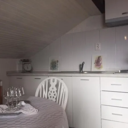 公寓 Apartment